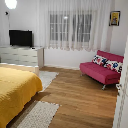 Ivavev Is Us Bythesea Mamaia Năvodari