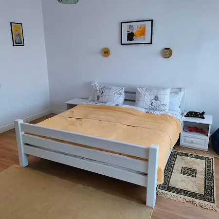 Ivavev Is Us Bythesea Mamaia Ξενοδοχείο με διαμερίσματα 3*